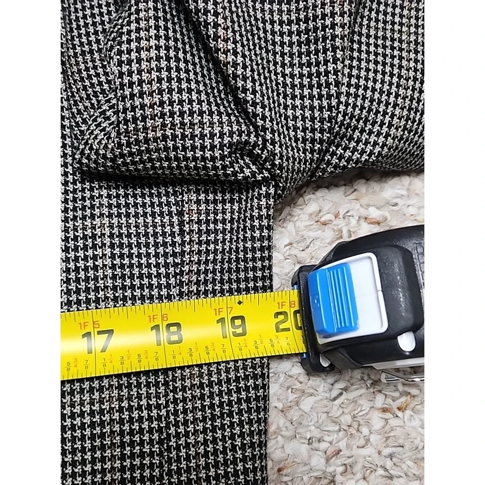 Jos A Bank 40R Silk + Wool Blend Blazer Sport Coat Suit Jacket Black Houndstooth